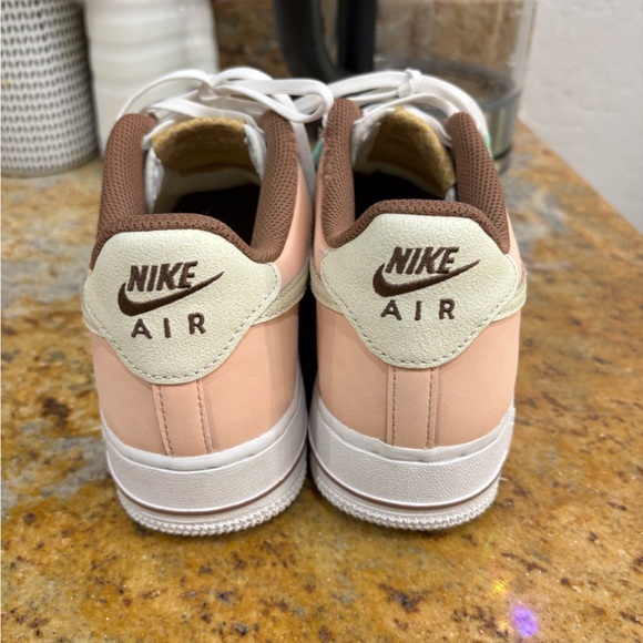 Nike Air Force 1 size 7 - Picture 4 of 9